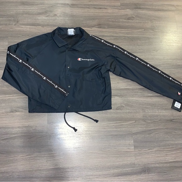 Womens Champion cropped jacket .  Size XS. πΉπ£πππ βππ¨ - Picture 2 of 11